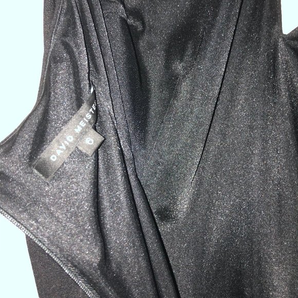 Black Dress - Picture 3 of 4